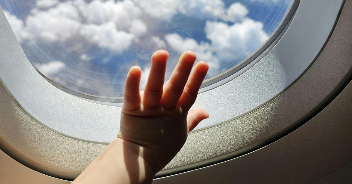 jak zabavit tříleté dítě v letadle (4)